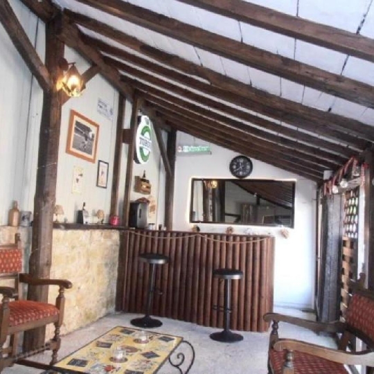 AGENCE TIC RUFFEC : Maison / Villa | NANTEUIL-EN-VALLEE (16700) | 178 m2 | 218 000 € 