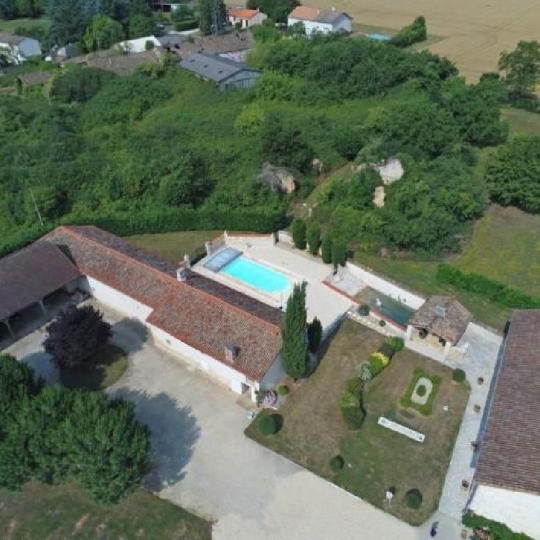  AGENCE TIC RUFFEC : Maison / Villa | BLANZAY (86400) | 252 m2 | 452 600 € 