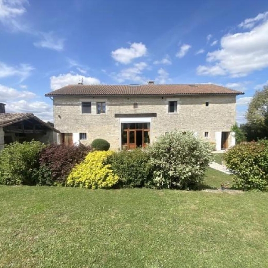  AGENCE TIC RUFFEC : Maison / Villa | BLANZAY (86400) | 252 m2 | 452 600 € 