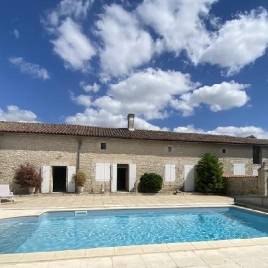  AGENCE TIC RUFFEC : Maison / Villa | BLANZAY (86400) | 252 m2 | 452 600 € 