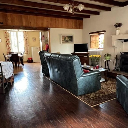  AGENCE TIC RUFFEC : Maison / Villa | NANTEUIL-EN-VALLEE (16700) | 105 m2 | 153 000 € 