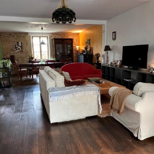  AGENCE TIC RUFFEC : Maison / Villa | SAUZE-VAUSSAIS (79190) | 273 m2 | 284 000 € 