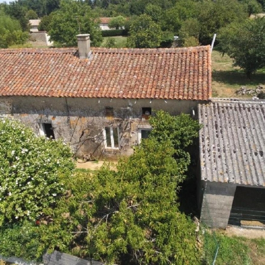  AGENCE TIC RUFFEC : Maison / Villa | NANTEUIL-EN-VALLEE (16700) | 78 m2 | 70 000 € 