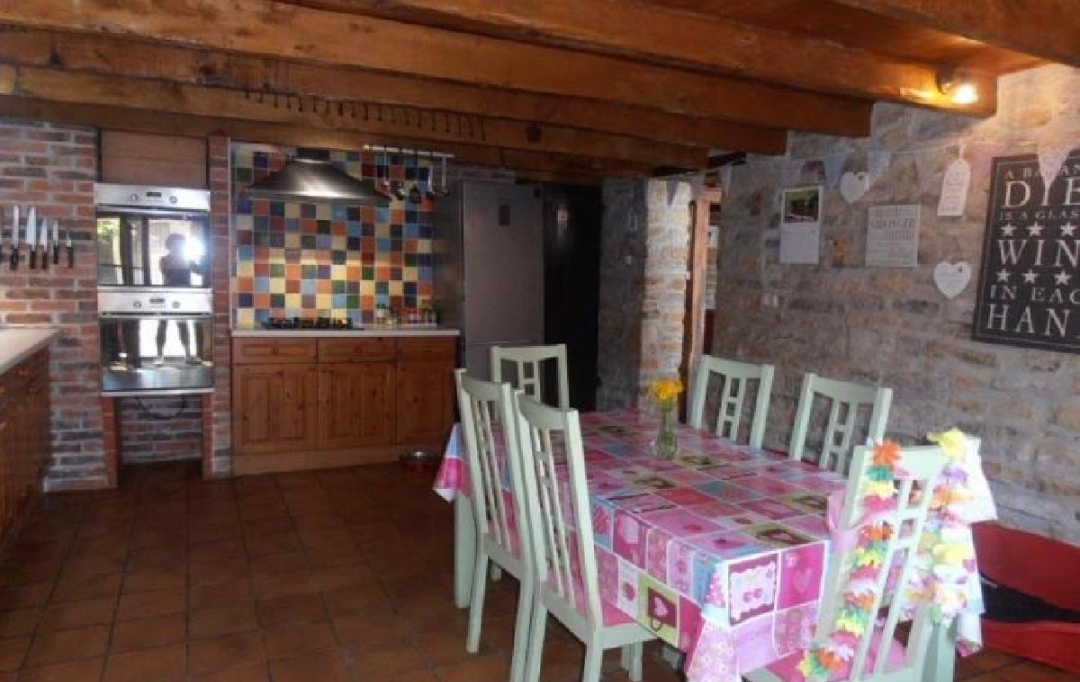 AGENCE TIC RUFFEC : Maison / Villa | NANTEUIL-EN-VALLEE (16700) | 178 m2 | 218 000 € 