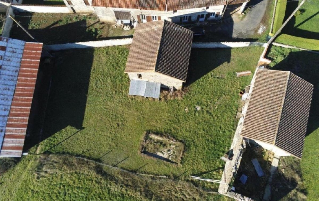 AGENCE TIC RUFFEC : Maison / Villa | VILLEFAGNAN (16240) | 0 m2 | 38 000 € 