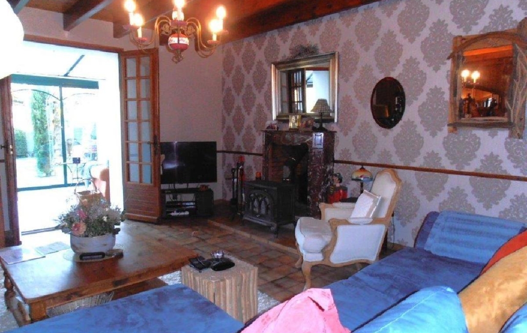 AGENCE TIC RUFFEC : Maison / Villa | SAUZE-VAUSSAIS (79190) | 174 m2 | 249 950 € 