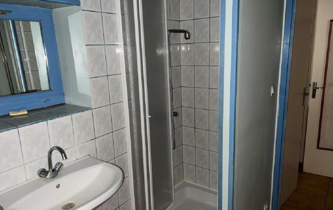 AGENCE TIC RUFFEC : Maison / Villa | RUFFEC (16700) | 93 m2 | 75 000 € 