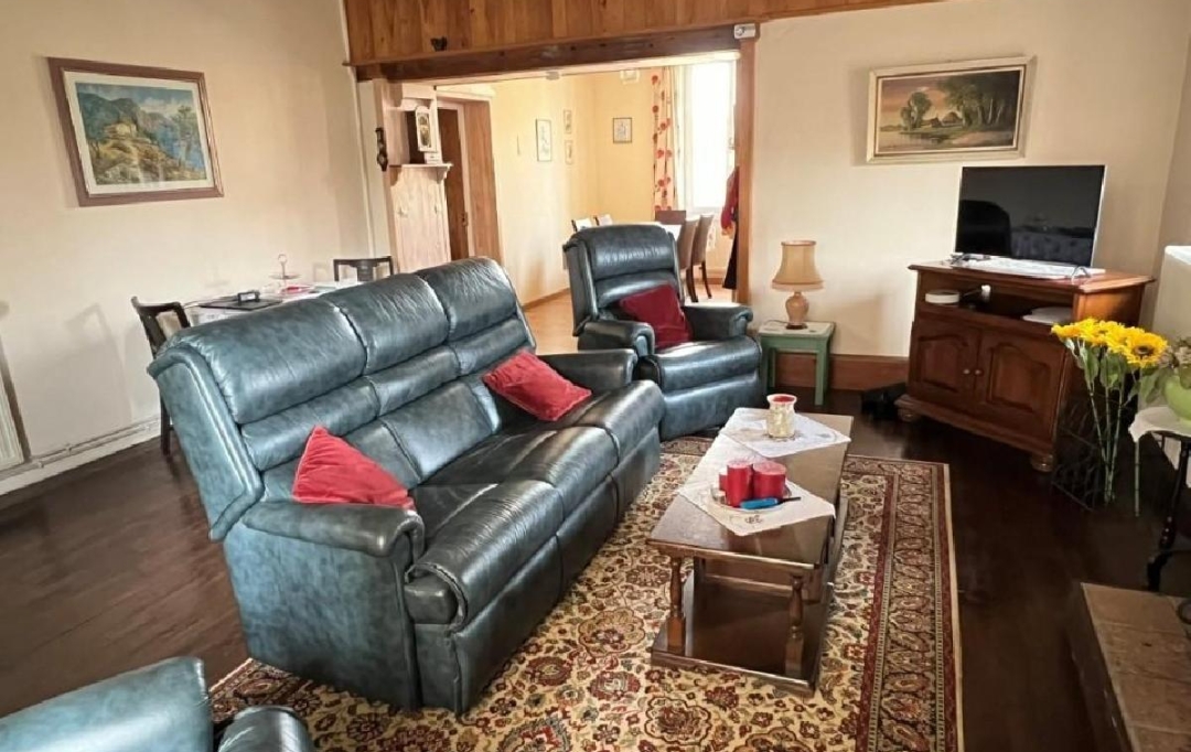 AGENCE TIC RUFFEC : Maison / Villa | NANTEUIL-EN-VALLEE (16700) | 105 m2 | 153 000 € 