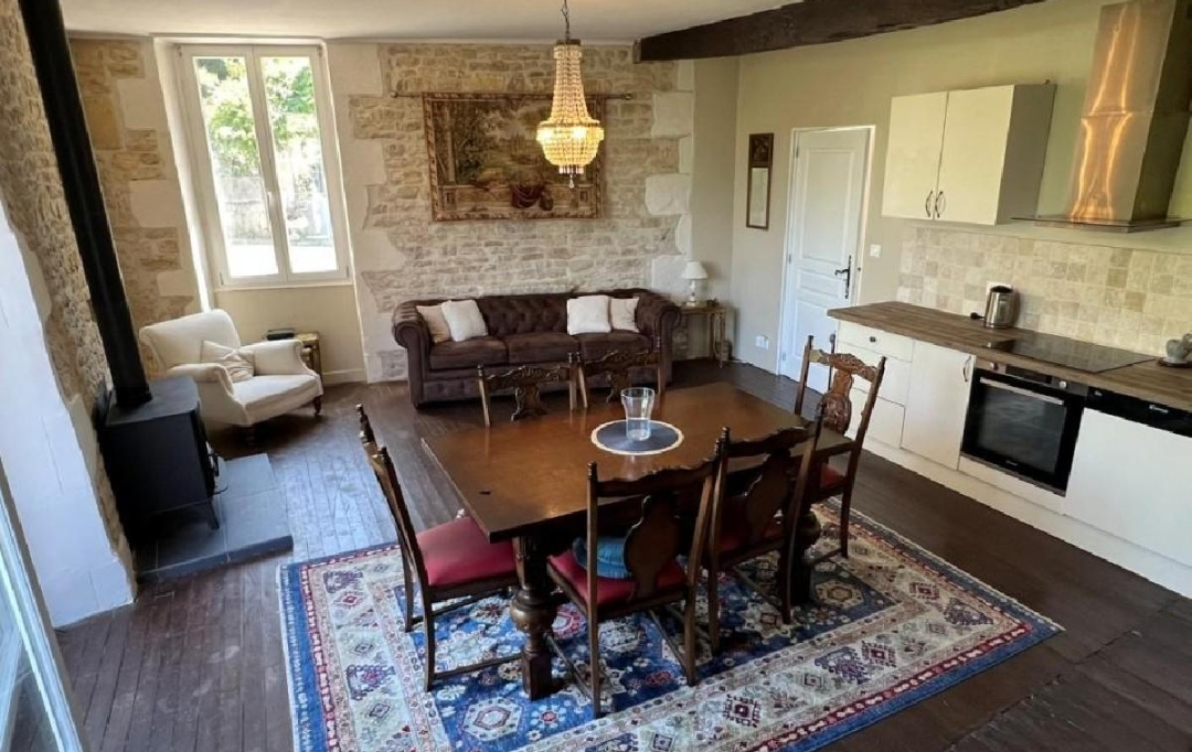 AGENCE TIC RUFFEC : Maison / Villa | VERTEUIL-SUR-CHARENTE (16510) | 95 m2 | 173 390 € 