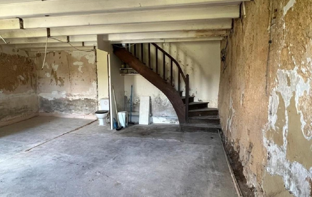 AGENCE TIC RUFFEC : Maison / Villa | CHAMPAGNE-MOUTON (16350) | 70 m2 | 25 000 € 