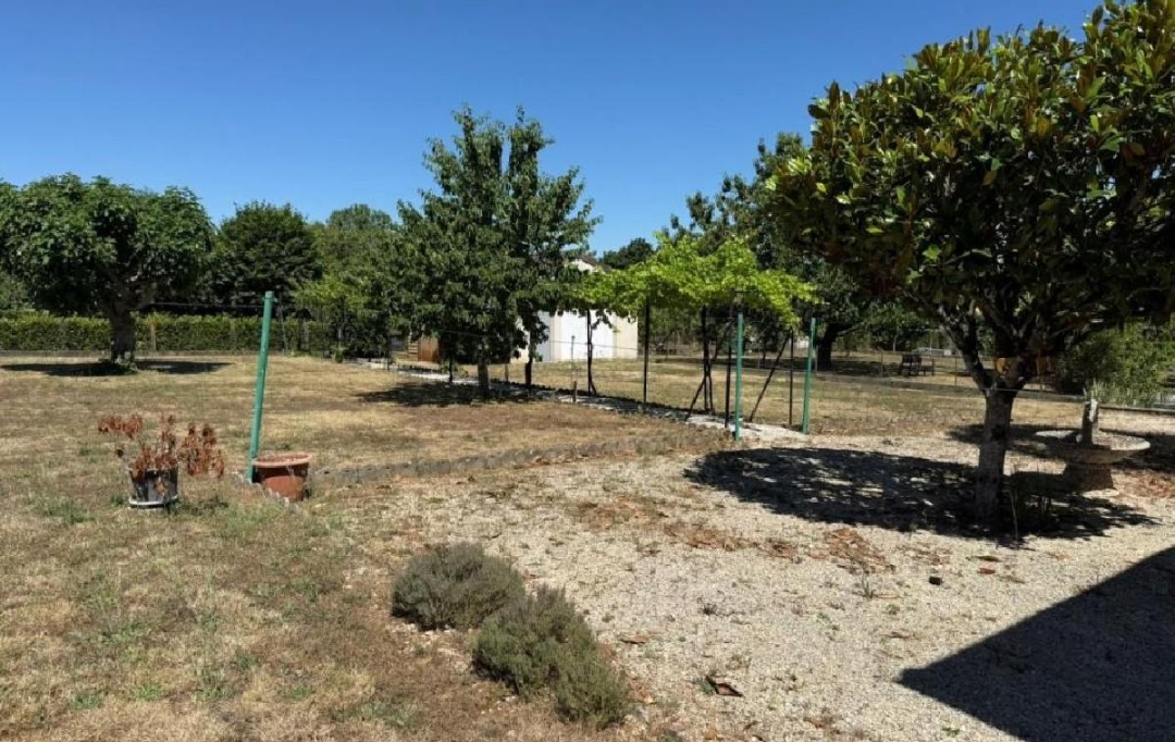 AGENCE TIC RUFFEC : Maison / Villa | RUFFEC (16700) | 97 m2 | 141 560 € 