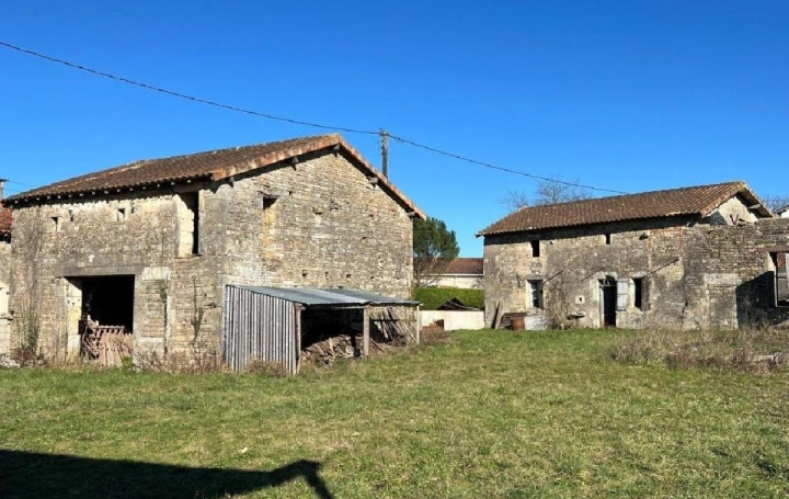 Maison VILLEFAGNAN 38 000 € Maison VILLEFAGNAN 38 000 €