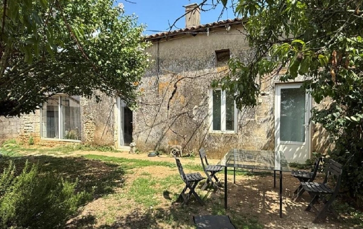 Maison NANTEUIL-EN-VALLEE 78 m2 70 000 € Maison NANTEUIL-EN-VALLEE 78 m2 70 000 €