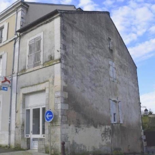 AGENCE TIC RUFFEC : Maison / Villa | RUFFEC (16700) | 88.00m2 | 53 000 € 