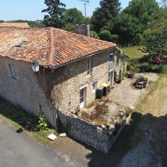  AGENCE TIC RUFFEC : Maison / Villa | NANTEUIL-EN-VALLEE (16700) | 180 m2 | 159 575 € 