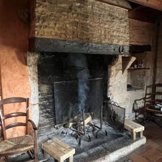  AGENCE TIC RUFFEC : Maison / Villa | NANTEUIL-EN-VALLEE (16700) | 180 m2 | 159 575 € 
