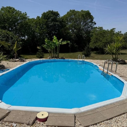  AGENCE TIC RUFFEC : Maison / Villa | VERTEUIL-SUR-CHARENTE (16510) | 370 m2 | 399 400 &euro; 