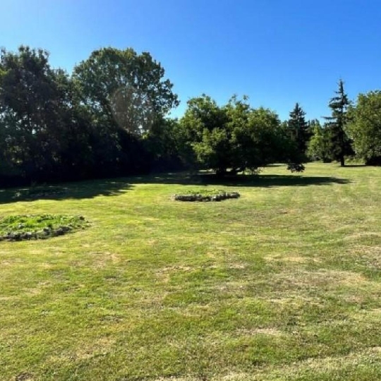  AGENCE TIC RUFFEC : Maison / Villa | VERTEUIL-SUR-CHARENTE (16510) | 370 m2 | 399 400 &euro; 