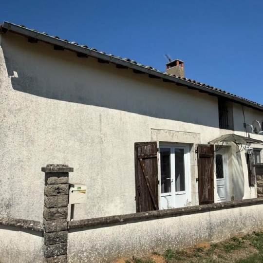  AGENCE TIC RUFFEC : Maison / Villa | RUFFEC (16700) | 155 m2 | 132 975 € 