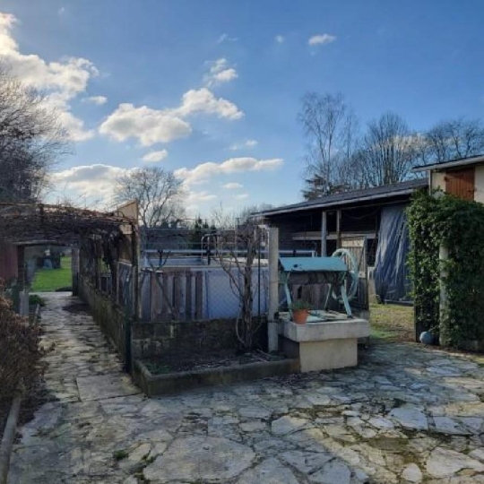  AGENCE TIC RUFFEC : Maison / Villa | AUNAC (16460) | 185 m2 | 250 000 € 