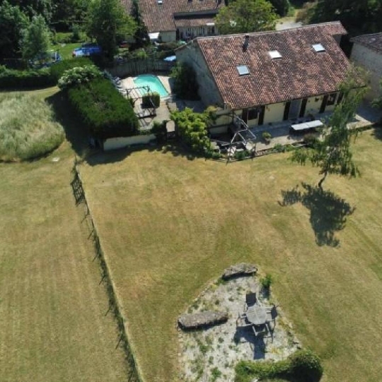 AGENCE TIC RUFFEC : Maison / Villa | CHARROUX (86250) | 160.00m2 | 234 000 € 