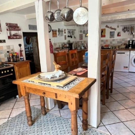  AGENCE TIC RUFFEC : House | NANTEUIL-EN-VALLEE (16700) | 313 m2 | 297 870 € 