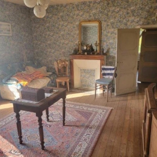  AGENCE TIC RUFFEC : House | RUFFEC (16700) | 208 m2 | 85 000 € 