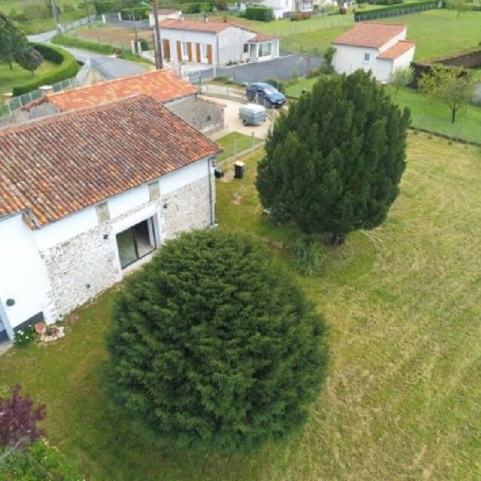  AGENCE TIC RUFFEC : Maison / Villa | CIVRAY (86400) | 84 m2 | 90 000 € 