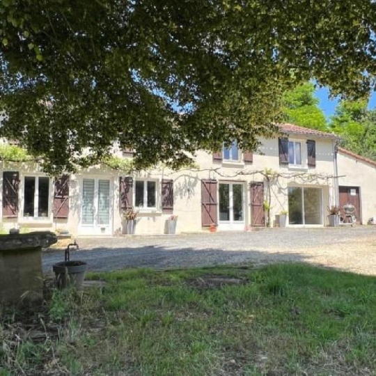  AGENCE TIC RUFFEC : Maison / Villa | NANTEUIL-EN-VALLEE (16700) | 147 m2 | 202 000 € 
