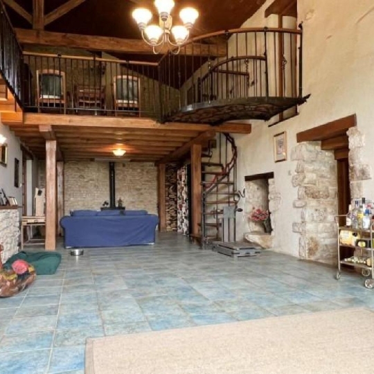  AGENCE TIC RUFFEC : Maison / Villa | CELLEFROUIN (16260) | 270 m2 | 342 600 € 
