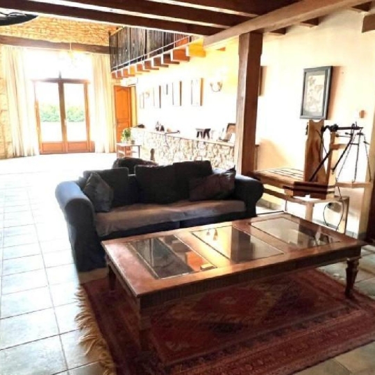  AGENCE TIC RUFFEC : Maison / Villa | CELLEFROUIN (16260) | 270 m2 | 342 600 € 