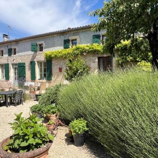 AGENCE TIC RUFFEC : Maison / Villa | AUNAC (16460) | 167.00m2 | 249 000 € 