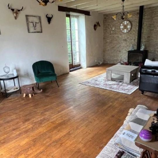  AGENCE TIC RUFFEC : House | CHAMPAGNE-MOUTON (16350) | 145 m2 | 91 395 &euro; 