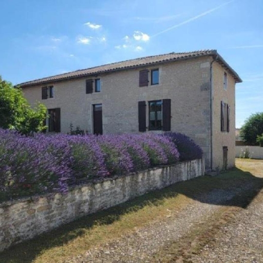 AGENCE TIC RUFFEC : Maison / Villa | RUFFEC (16700) | 177.00m2 | 222 000 € 