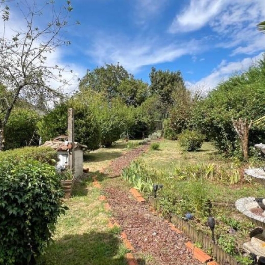  AGENCE TIC RUFFEC : Maison / Villa | CHARROUX (86250) | 96 m2 | 99 950 &euro; 