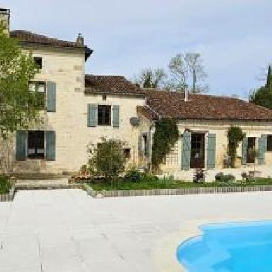  AGENCE TIC RUFFEC : House | RUFFEC (16700) | 297 m2 | 460 000 € 
