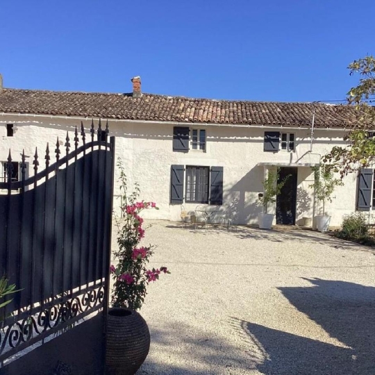 AGENCE TIC RUFFEC : Maison / Villa | SAUZE-VAUSSAIS (79190) | 136.00m2 | 106 450 € 