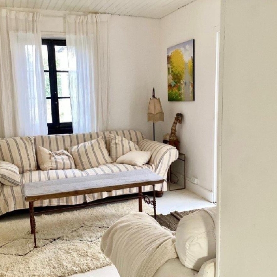  AGENCE TIC RUFFEC : Maison / Villa | SAUZE-VAUSSAIS (79190) | 136 m2 | 106 450 € 
