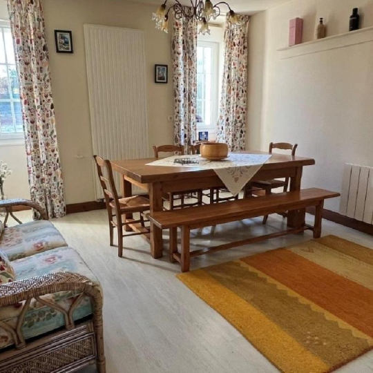  AGENCE TIC RUFFEC : Maison / Villa | AIGRE (16140) | 302 m2 | 442 000 &euro; 