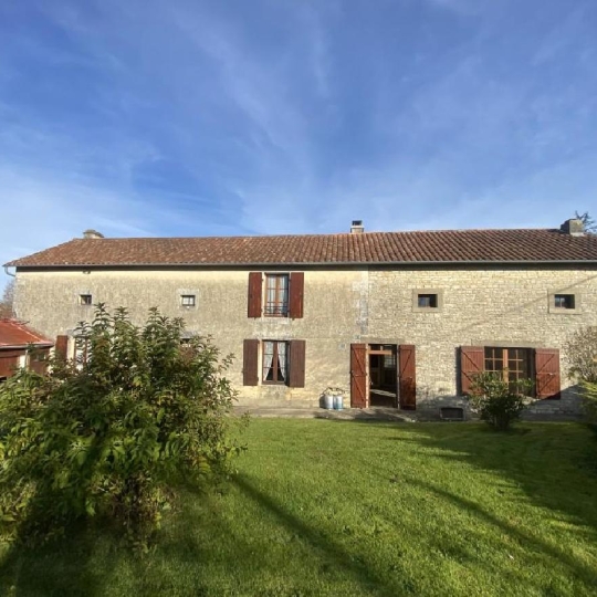  AGENCE TIC RUFFEC : Maison / Villa | NANTEUIL-EN-VALLEE (16700) | 154 m2 | 127 650 € 