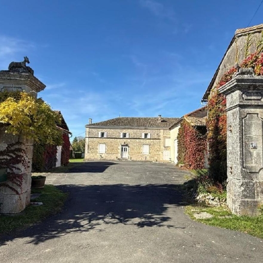 AGENCE TIC RUFFEC : Maison / Villa | VILLEFAGNAN (16240) | 210.00m2 | 202 000 € 