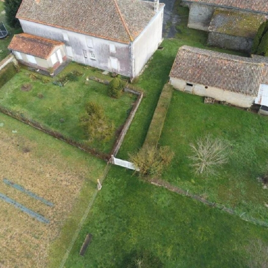 AGENCE TIC RUFFEC : Maison / Villa | VILLEFAGNAN (16240) | 210 m2 | 202 000 € 