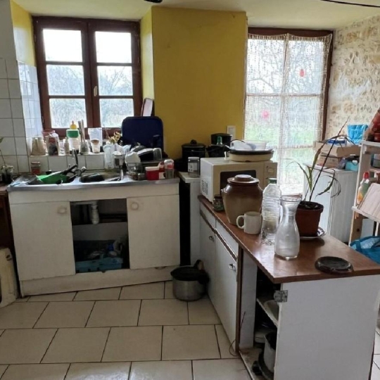  AGENCE TIC RUFFEC : Maison / Villa | RUFFEC (16700) | 103 m2 | 75 000 € 