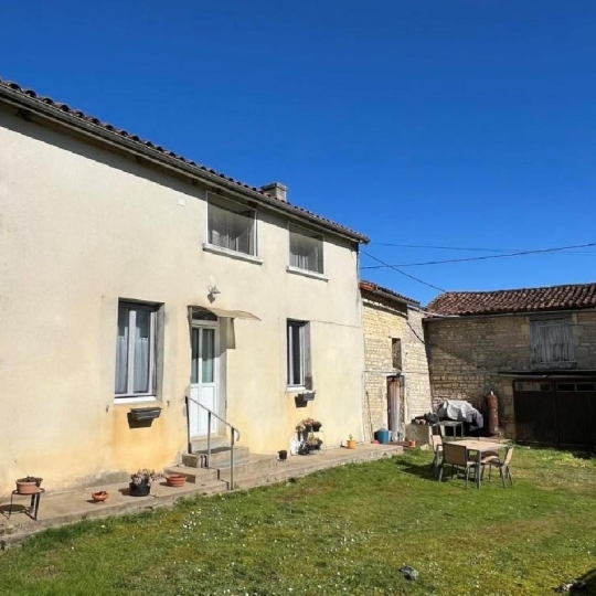  AGENCE TIC RUFFEC : Maison / Villa | RUFFEC (16700) | 100 m2 | 80 645 &euro; 