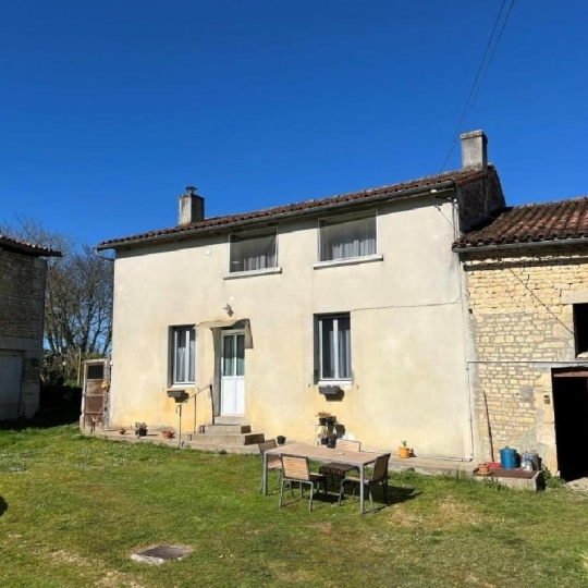  AGENCE TIC RUFFEC : Maison / Villa | RUFFEC (16700) | 100 m2 | 80 645 &euro; 