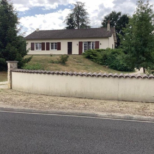  AGENCE TIC RUFFEC : Maison / Villa | CIVRAY (86400) | 113 m2 | 185 000 € 