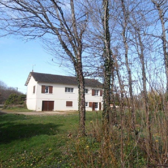  AGENCE TIC RUFFEC : Maison / Villa | CIVRAY (86400) | 113 m2 | 185 000 € 