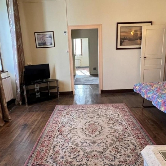  AGENCE TIC RUFFEC : House | CIVRAY (86400) | 172 m2 | 149 950 € 