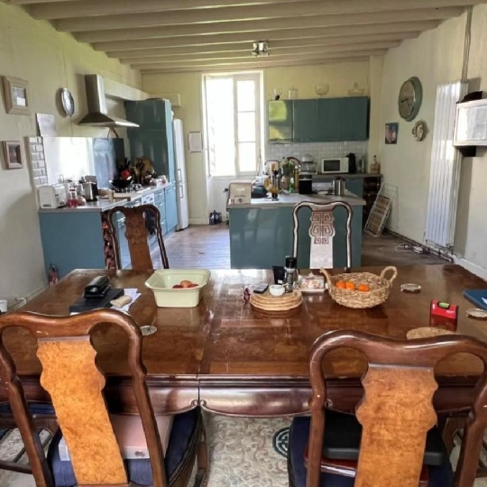  AGENCE TIC RUFFEC : Maison / Villa | RUFFEC (16700) | 187 m2 | 196 800 &euro; 