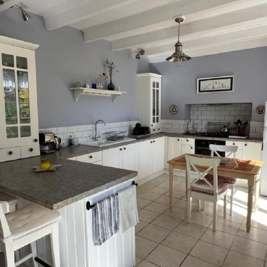  AGENCE TIC RUFFEC : Maison / Villa | CHARROUX (86250) | 104 m2 | 196 800 € 